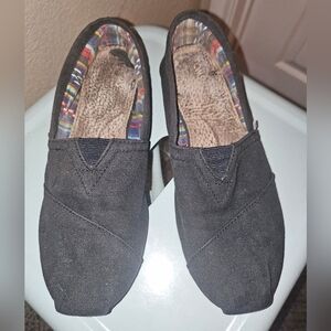 Toms Black Canvas Loafers